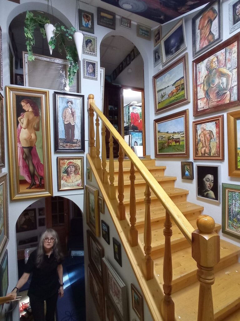 Raija Merilä Kodugalerii Trepid üles galerii.